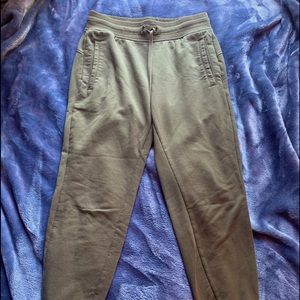 Army green Joggers size S